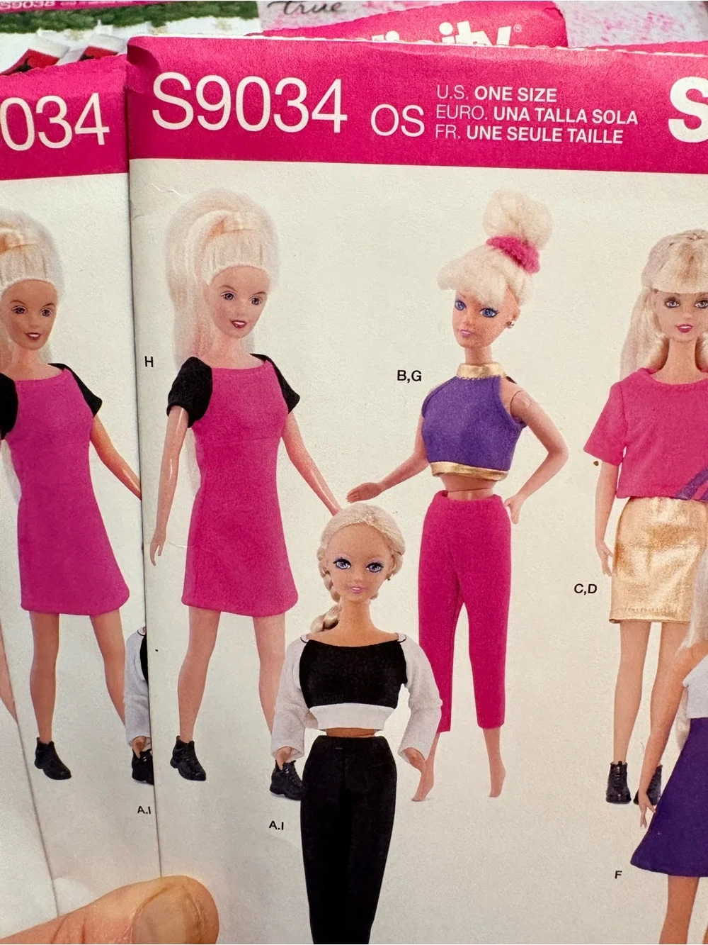 BN UNCUT SIMPLICITY 9034 OS BARBIE CLOTHES SEWING PATTERNS